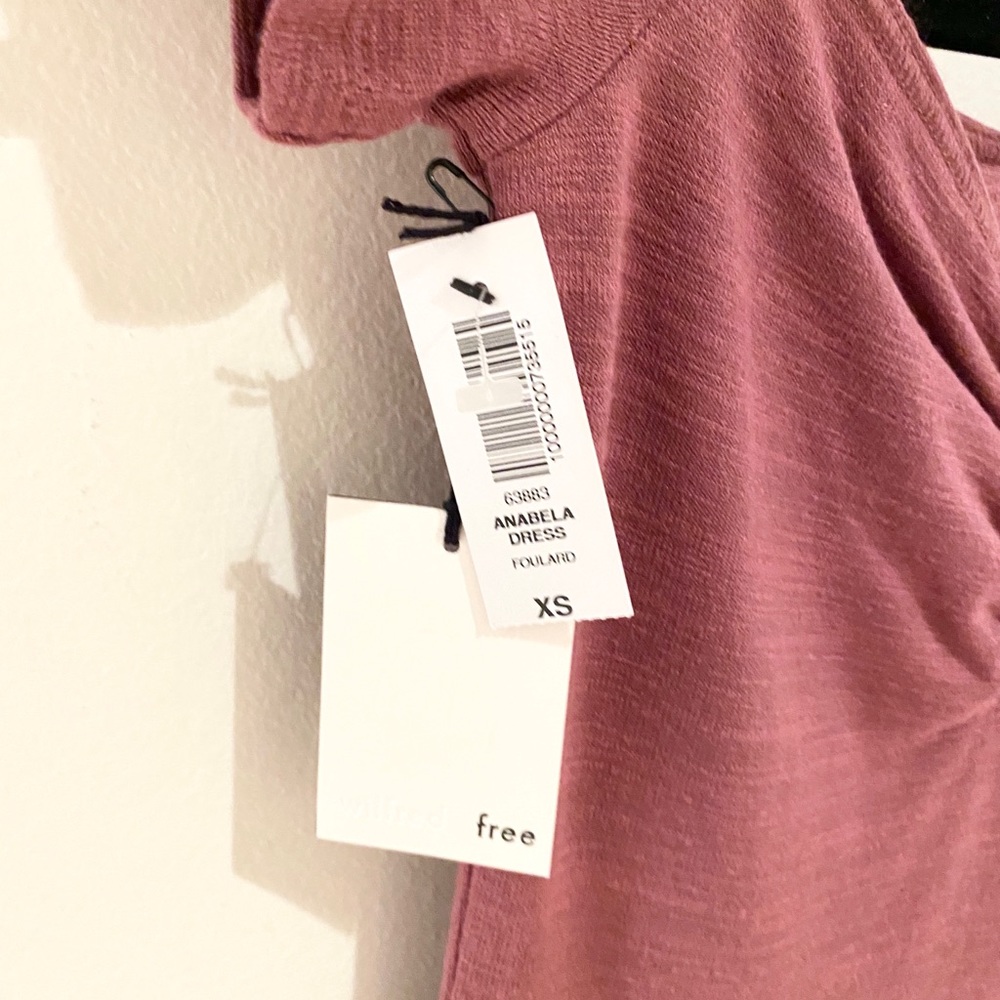 ✨SOLD✨Aritzia Mauve Mini Dress - Picture 3 of 8